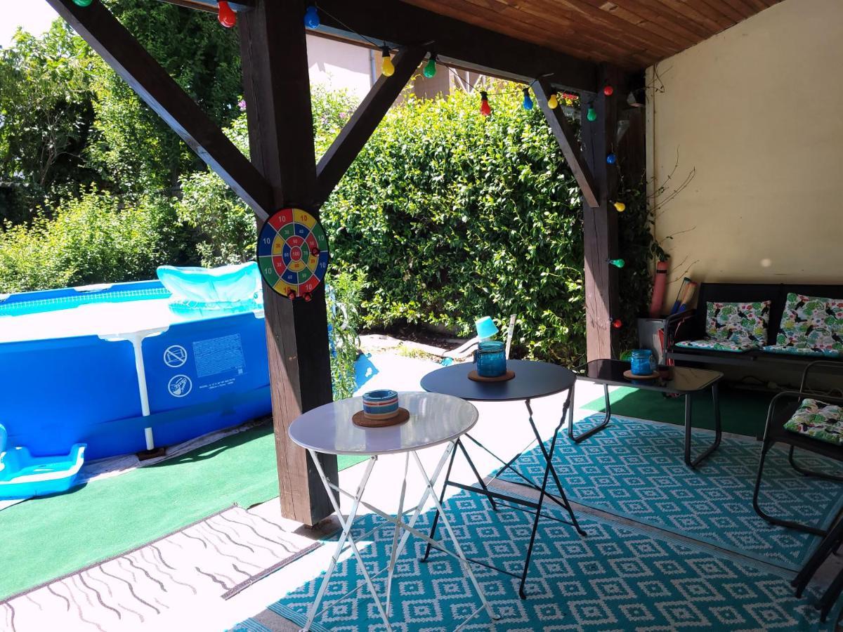 Villa Avec Piscine A Burdeos Exterior foto